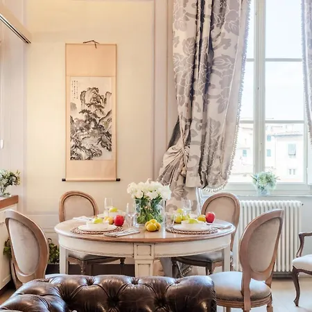 Timeless Palazzo In The Heart Of Apartment