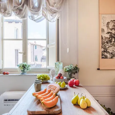 Timeless Palazzo In The Heart Of