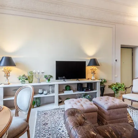 Timeless Palazzo In The Heart Of *