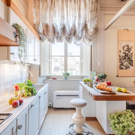 Timeless Palazzo In The Heart Of Apartment *