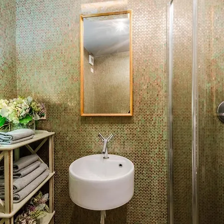 Timeless Palazzo In The Heart Of Appartement