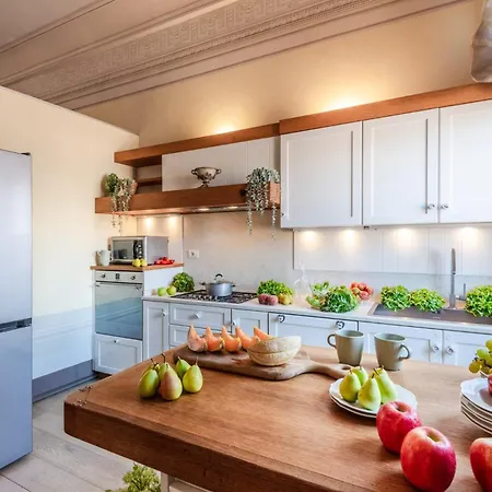 Appartement Timeless Palazzo In The Heart Of